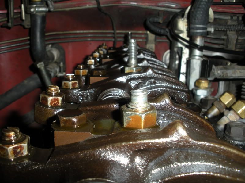 Valve cover cracked, bolt broken, need some HELP IH8MUD Forum